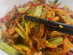 -笨罗卜浏阳菜馆(龙华鹏润达店)