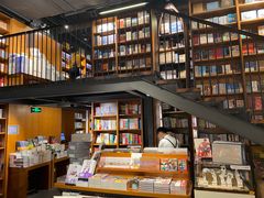 -阅·潮Readzone(珠海华发商都店)