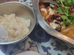 -何哥鲜鱼餐厅(龙湖花园店)