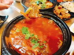 -三鞭一花·独一处·元英砂锅(海光寺店)