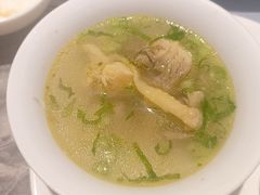 -张凯达·深海石斑鱼潮汕火锅(十五年品牌•虹桥天街店)
