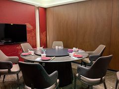 -臻品粤(万科美好广场店)