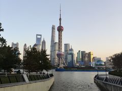 -白玉兰广场停车场