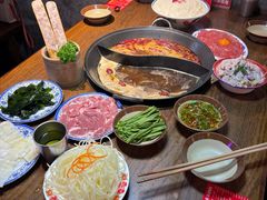 -萍姐火锅·公路夜市(武汉首店)