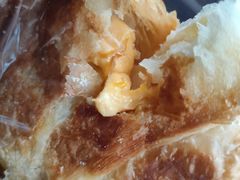 大金沙牛角包-莎琳娜食品有限公司·蛋糕店