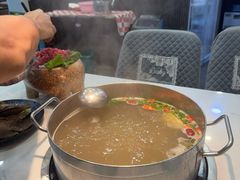 -刘少华贵州小黄牛·鲜牛肉火锅(总店)