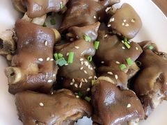 -胖涛小面卡塔店