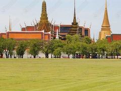 -皇家田广场(อนุสาวรีย์ทหารอาสา)