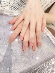 -纤纤玉手美甲美睫美容