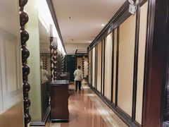 -王府井酒店(金桥港湾店)