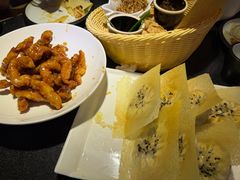 -鲁菜根·泰安菜(万达店)