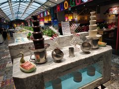 巧克力喷泉-火锅岛潮牌自助餐厅(天津天佑城店)