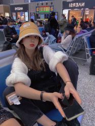 -斑斓色彩沙龙