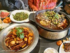 -辣尚瘾·烤鱼·新川菜(交大直营店)