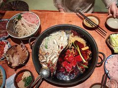 -周小明火锅(黑金冠社区店)