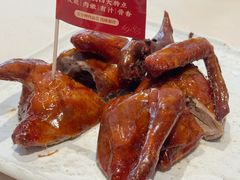 非遗红烧乳鸽-侨美食家·粤菜(体育西路店)