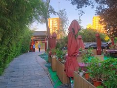 -万柳阁小馆·花园餐厅(龙潭湖店)