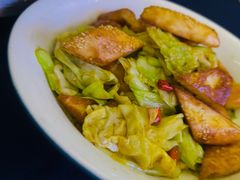 -伊带伊路新疆美食府(呼家楼店)