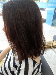 -水灵珑美容造型中心