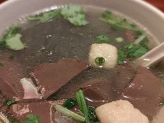 鸭血粉丝汤-佬钱湾仔(衣裳街店)