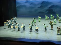 -交通银行前滩31演艺中心