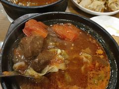 -三鞭一花·独一处·元英砂锅(海光寺店)
