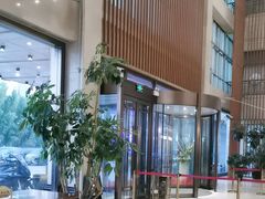 -库车国际酒店(火车站东湖公园店)