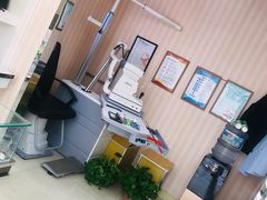 -罗创丹阳眼镜(童卫路店)