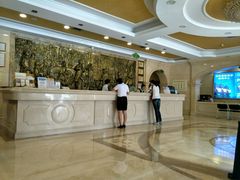大堂-维也纳酒店(桂林万象城火车站店)