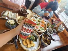 -包整·丝娃娃(甲秀楼景观店)