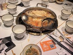 -牛人日志·鲜牛肉骨汤火锅(万科里瑧店)