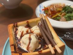 -川流不息·地道川菜·小龙虾(松东路店)