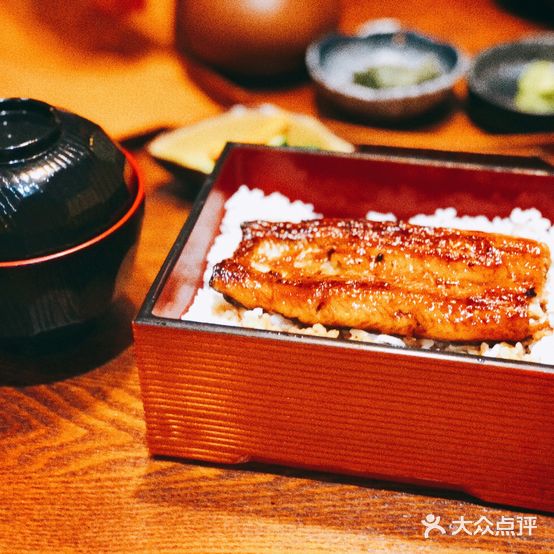 鳗宗·活鳗料理專門店(湛江霞山万达广场店)
