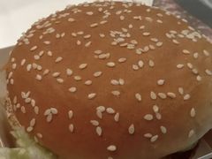 -麦当劳(国际大厦店)