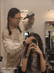 -BULB STUDIO 巴柏明星发型工作室