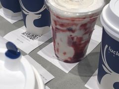 -瑞幸咖啡(尼盛尚品汇店)