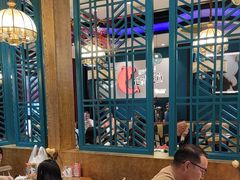 -黄泥岗·地道湖北菜(奥特莱斯店)