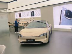 -华为智能生活馆(上海金桥国际商业广场)