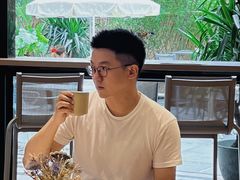 -潮一不贰·法式甜品·生日蛋糕·西式简餐(外滩店)