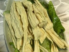 -羊家胡同·龙虾烧烤火锅(龙汇路店)