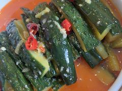 -小六汤包砂煲菜(文景路店)
