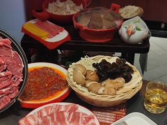 -醉董牛川派鲜肉自选火锅(烟台店)