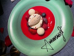 -弦月窗LUNETTE BY AMANDA(复兴路店)