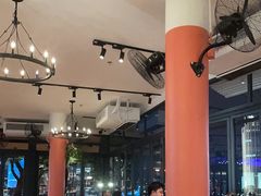 -Chili's Cafe&Bar奇利斯(滨江店)