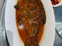 -艳阳天·非遗楚菜(武汉客厅店)