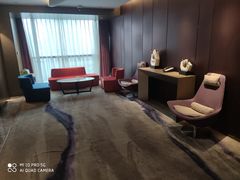 -西安君富酒店(大明宫龙首原地铁站店)
