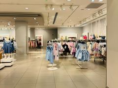 -H&M(华润万象城店)