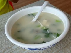 -红月湾海鲜饭店•沙滩海景(双月湾店)