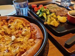 -必胜客(大悦城店)