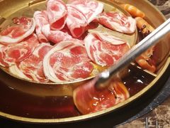 -猪啊牛呀羊啊铜盘烤肉(正大广场店)